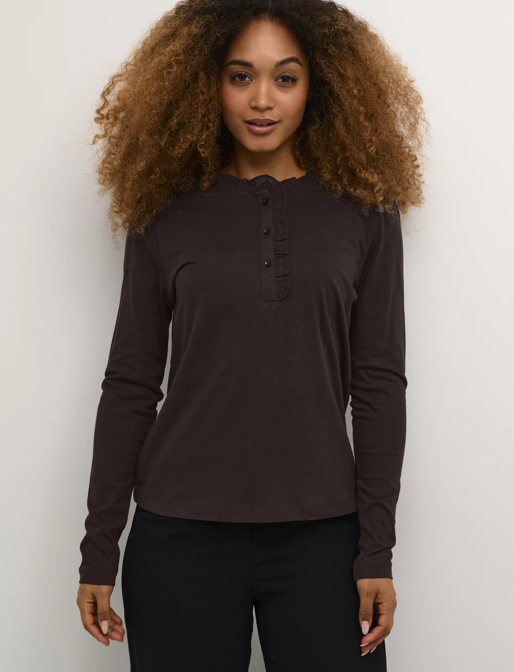 Cream - CRNaia flounce blouse - långärmade blusar - chocolate plum - 0