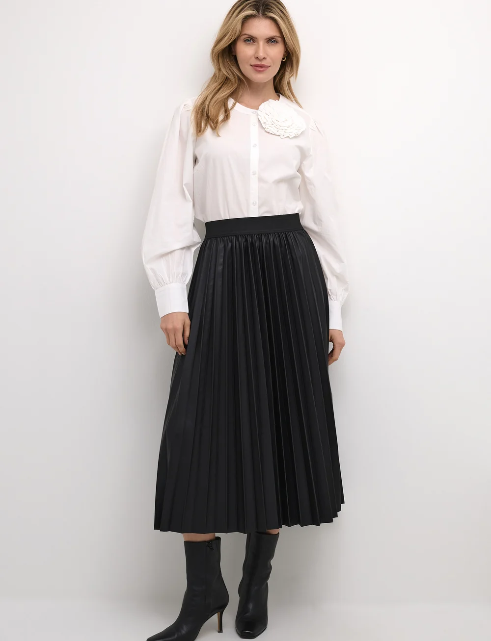 Cream - CRPoppi Plissé Skirt - plisseeritud seelikud - pitch black - 3