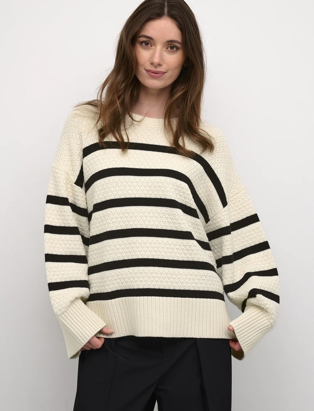 Cream - CRSoffie O-neck Pulliover - striktrøjer - eggnog black stripe - 0