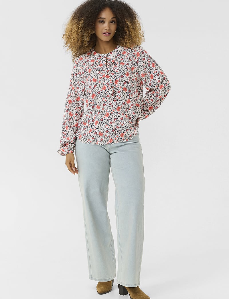 Cream - CRNaomi Flounce Blouse - långärmade blusar - porcelain rose flower - 3