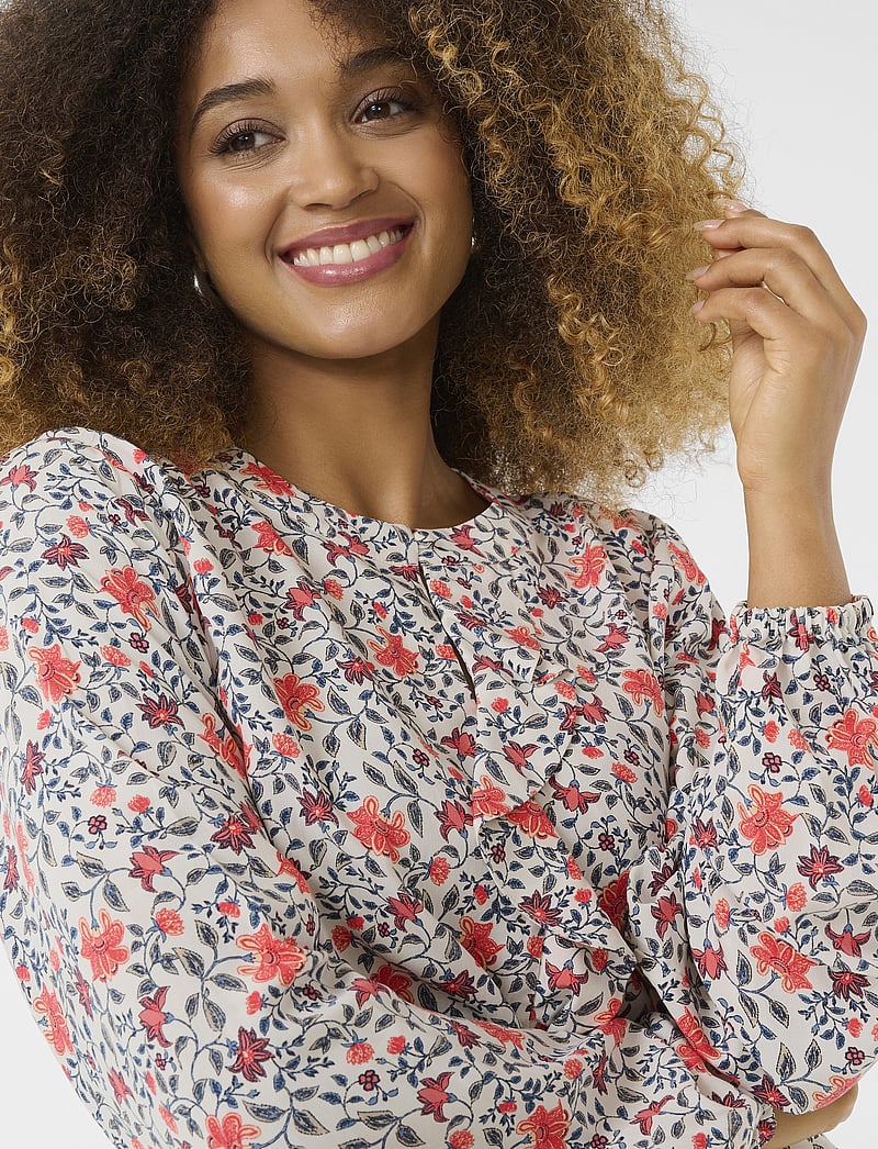 Cream - CRNaomi Flounce Blouse - långärmade blusar - porcelain rose flower - 5