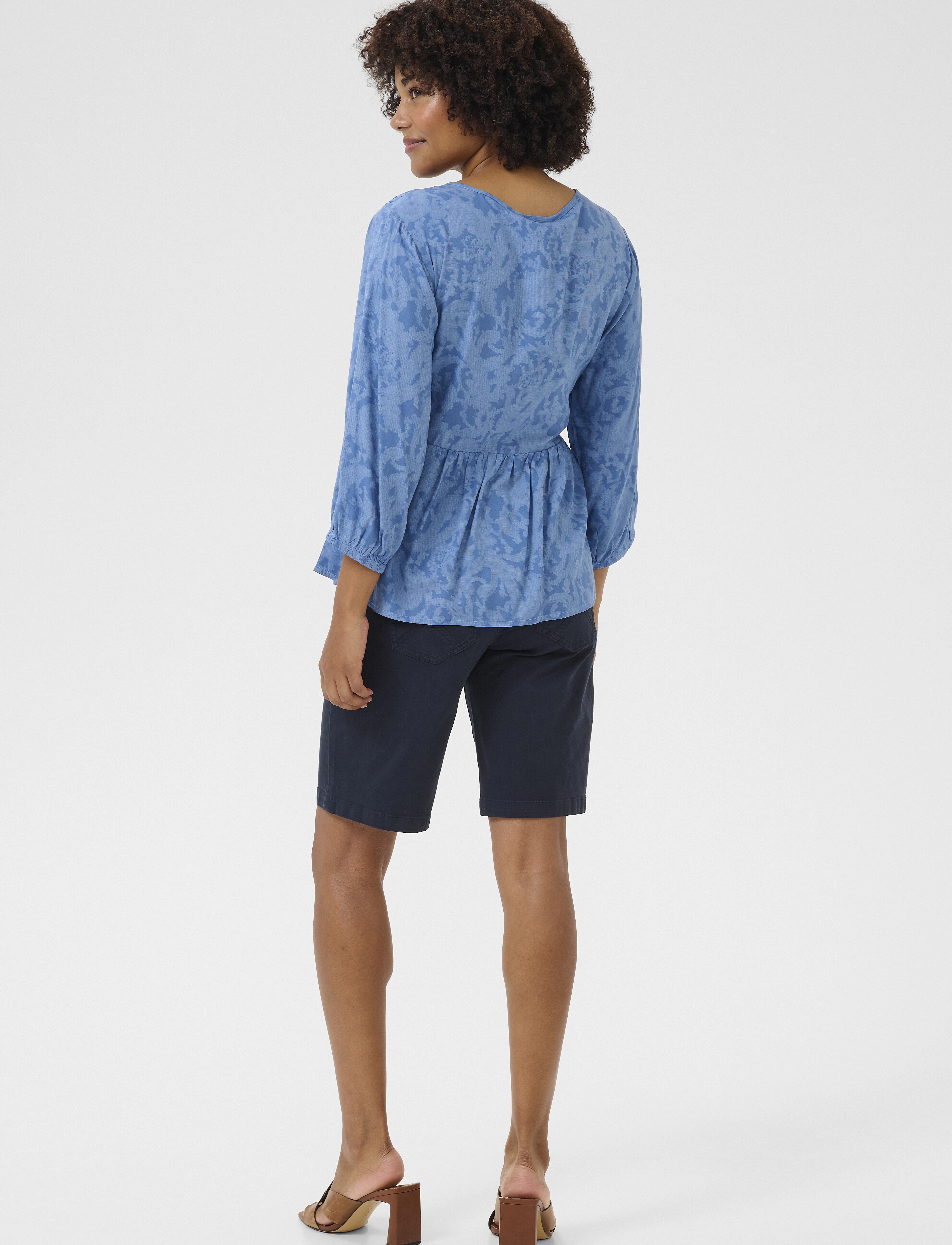 Cream - CRTiah Smock Blouse - långärmade blusar - rivera blue ikat paisley - 4