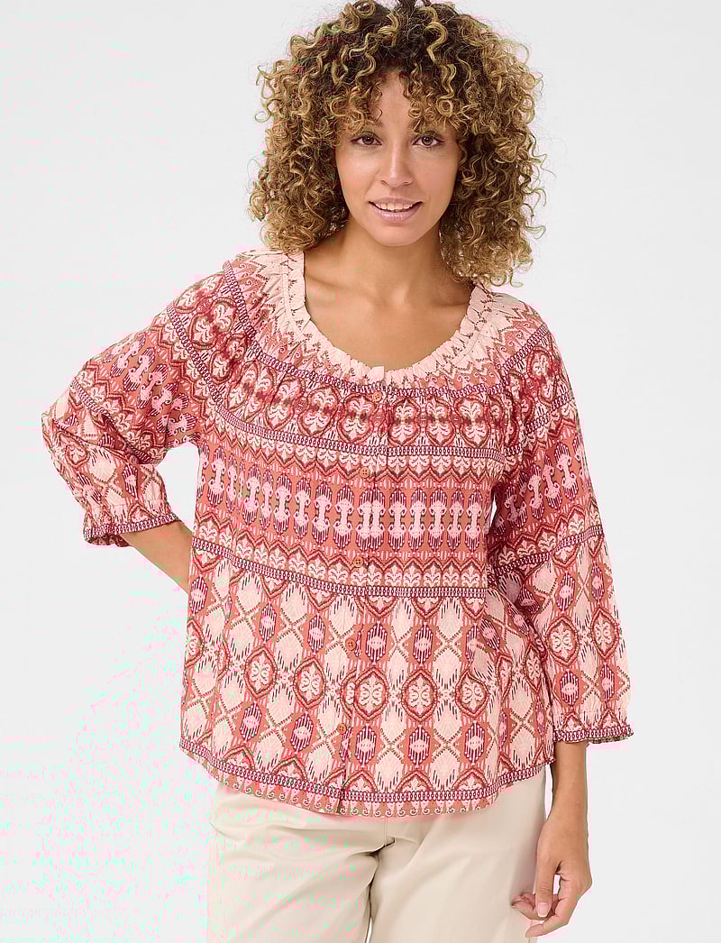 Cream - CRTiah Frill Shirt - langärmlige blusen - ethnic geometric pale - 0