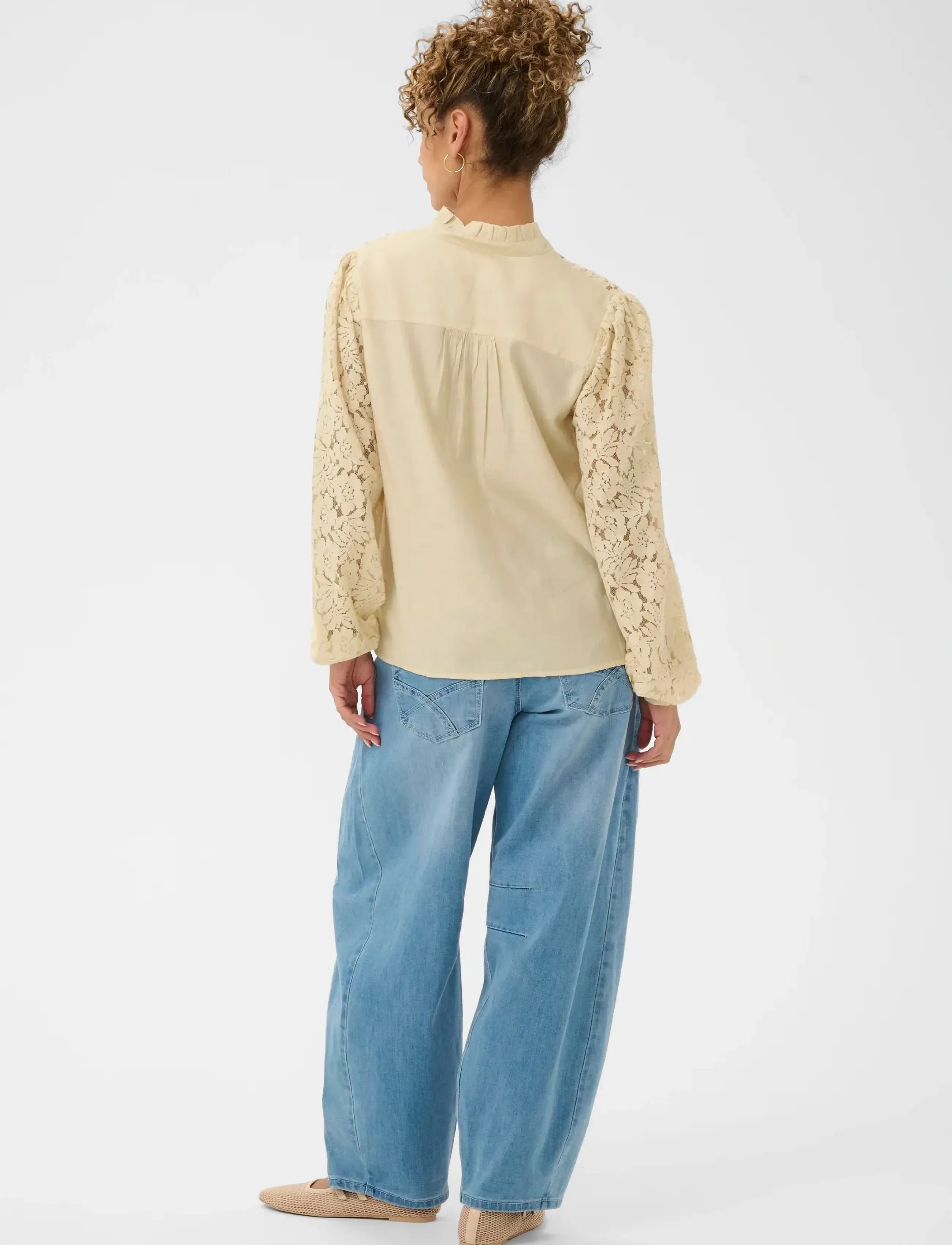 Cream - CRLiselin Lace Blouse - langærmede bluser - oatmeal - 4