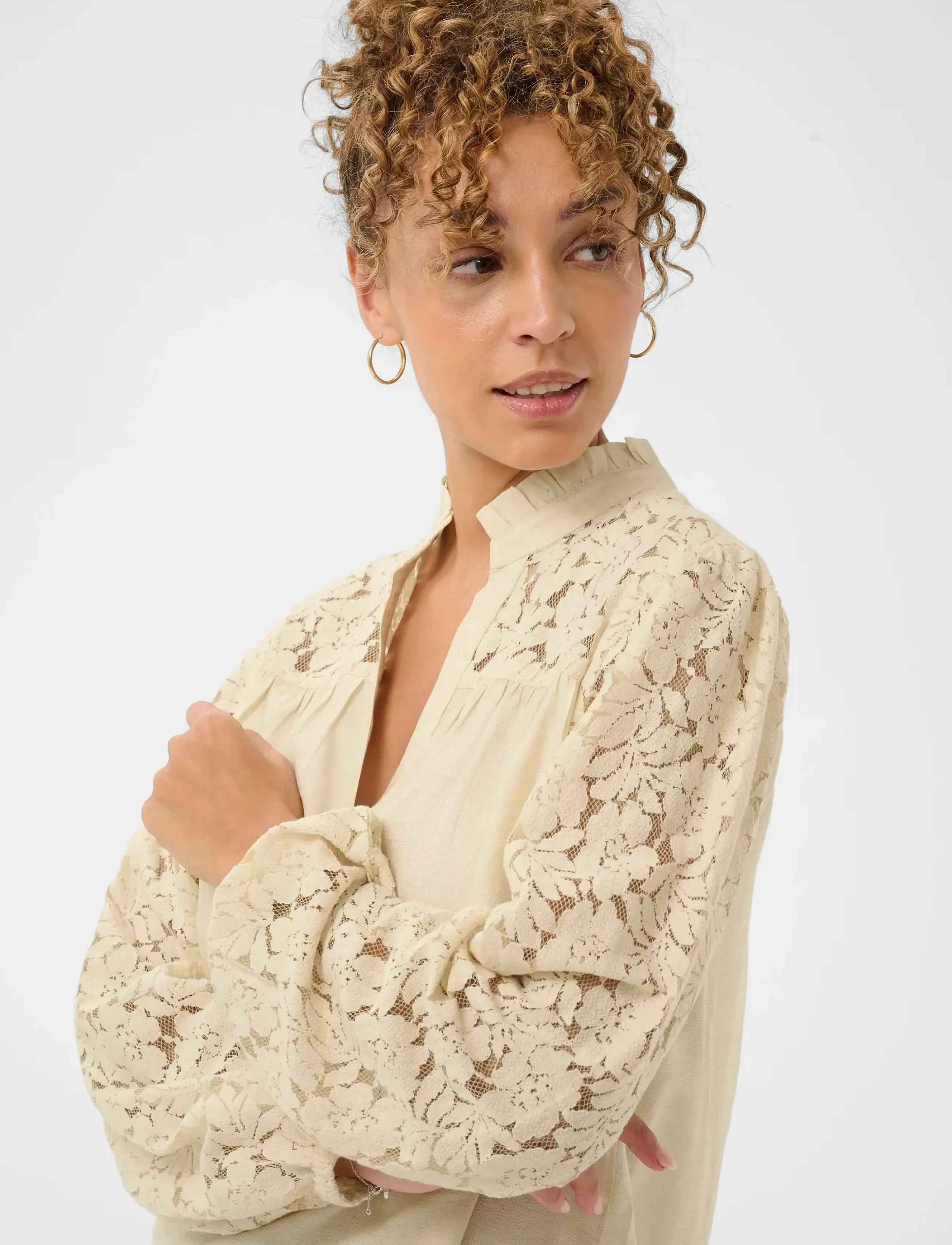 Cream - CRLiselin Lace Blouse - langærmede bluser - oatmeal - 5