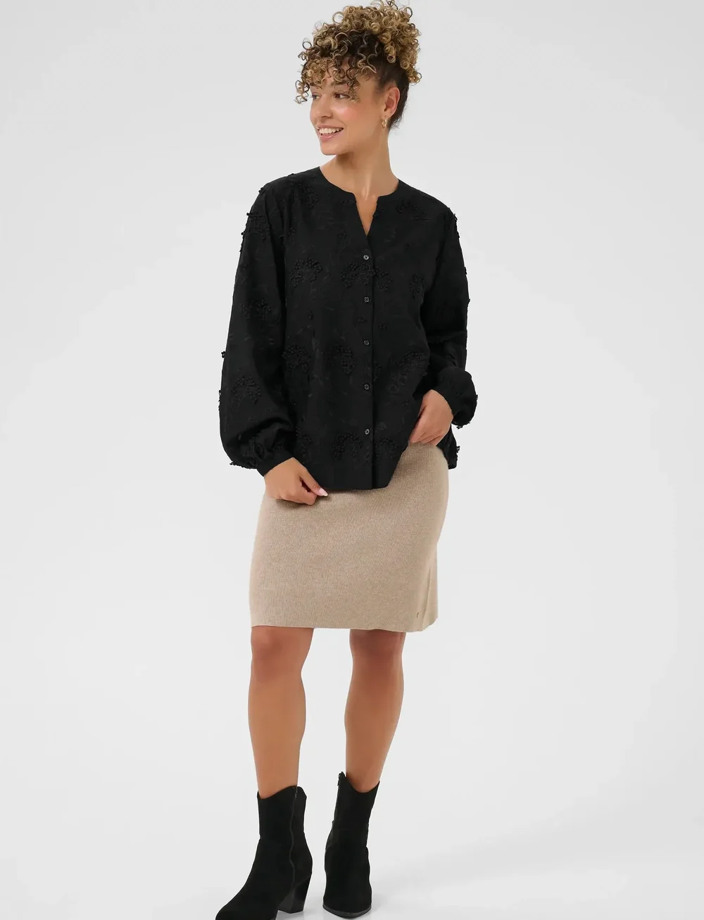 Cream - CRHilda Shirt - langærmede skjorter - pitch black - 3