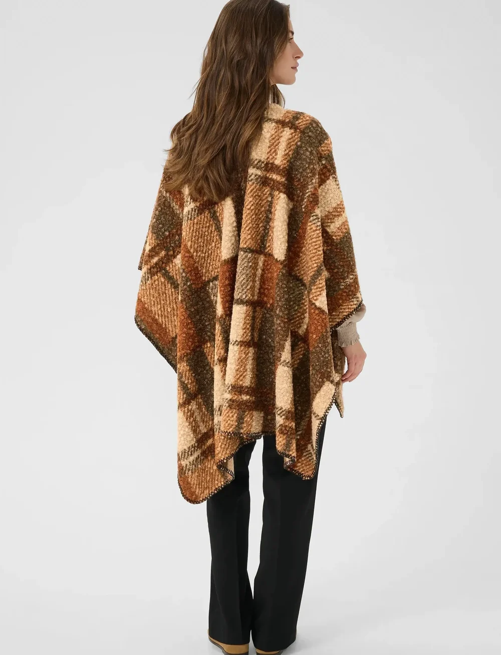 Cream - CRBlye Teddy Cape - ponchoer & kapper - sorrel horse check - 4