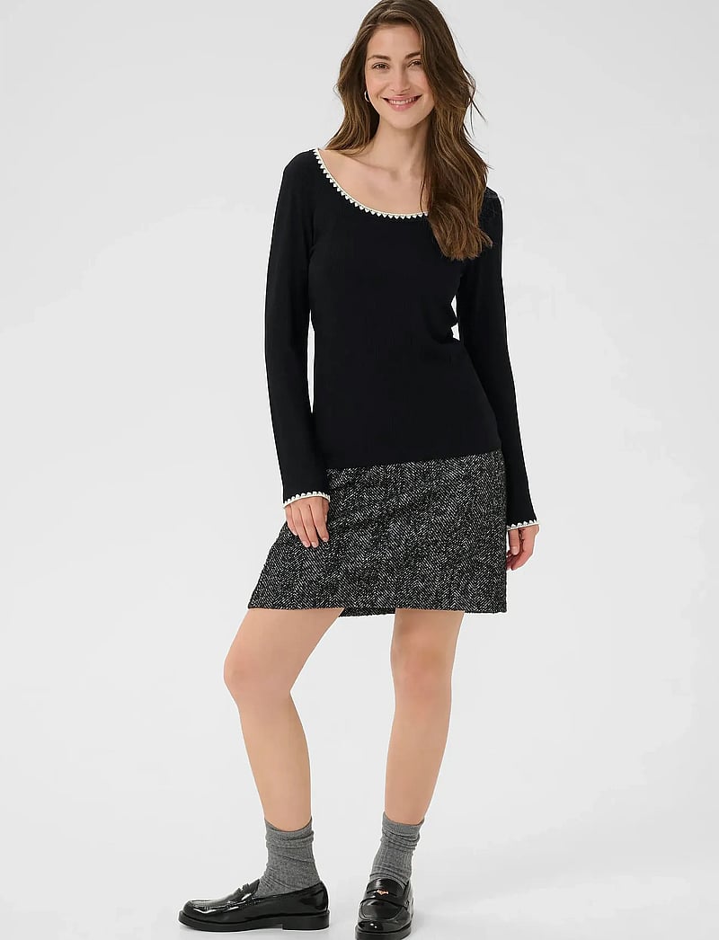 Cream - CRRibba Embroidery LS T-Shirt - langærmede toppe - pitch black - 3