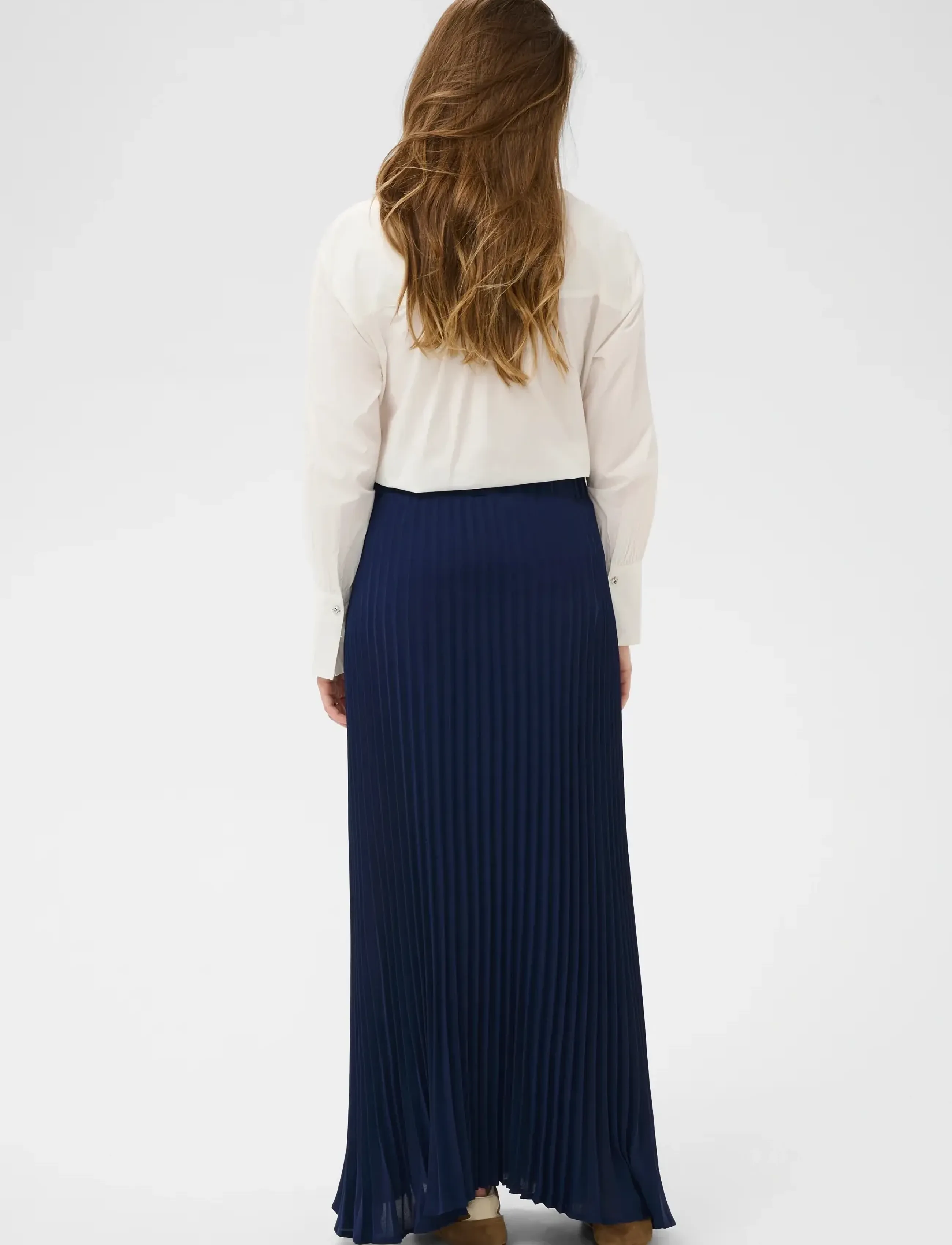 Cream - CRCharline Plisse Skirt - plisserede nederdele - navy blazer - 4