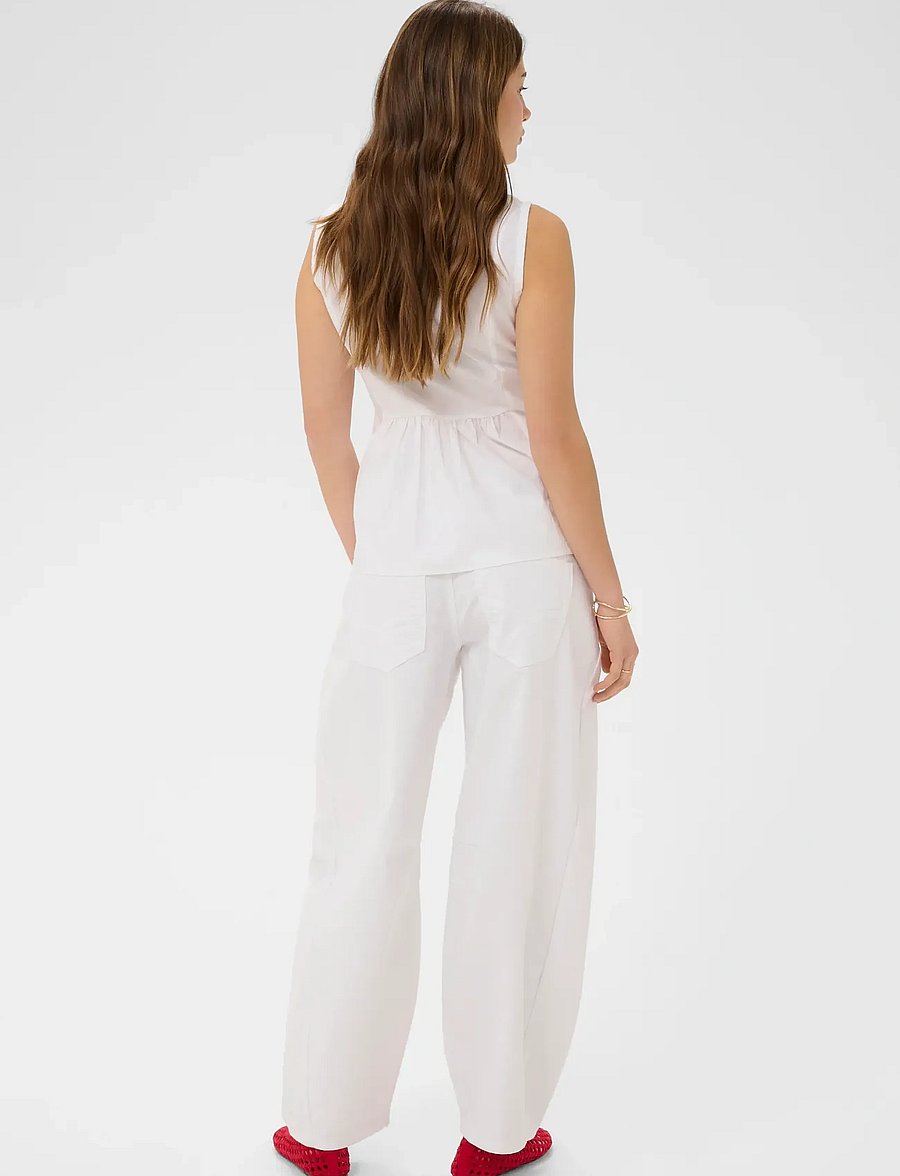 Cream - CRSilje Blouse - Ärmlösa blusar - snow white - 4