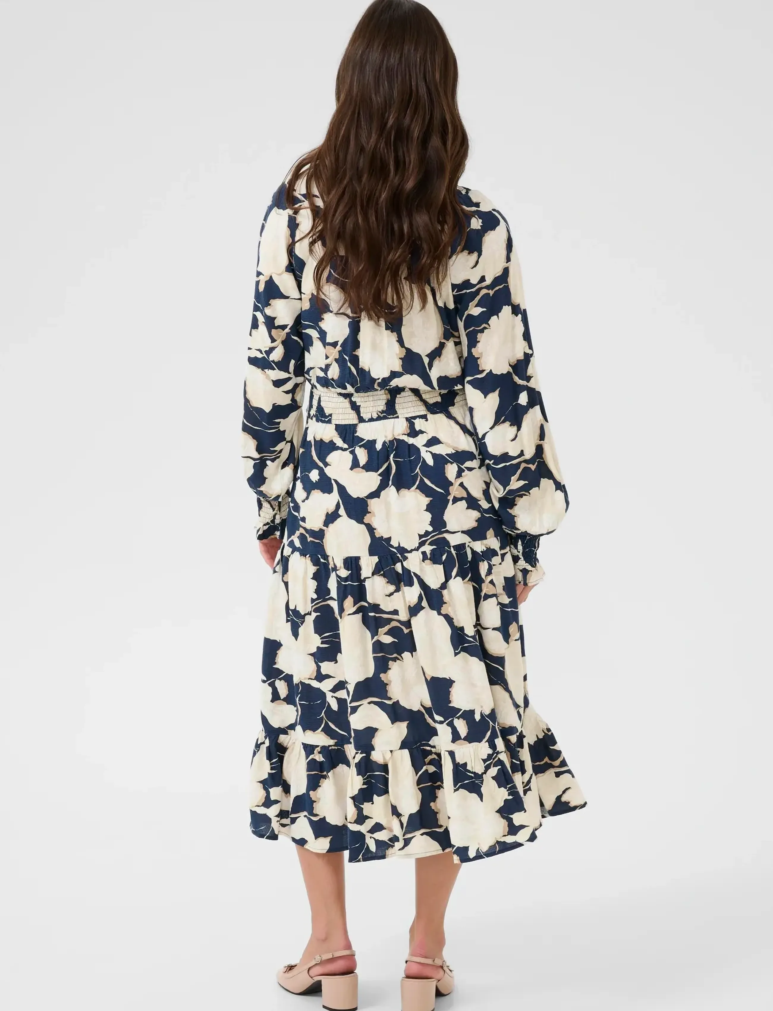 Cream - CRLucca Long Dress - maxi kjoler - navy flower print - 3