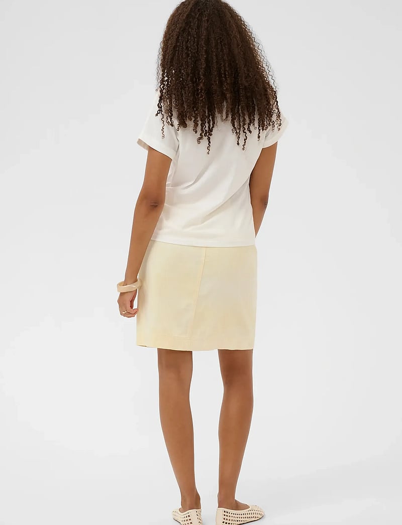 Cream - CRAlma T-Shirt - t-shirts - lemon merringue flowers - 3