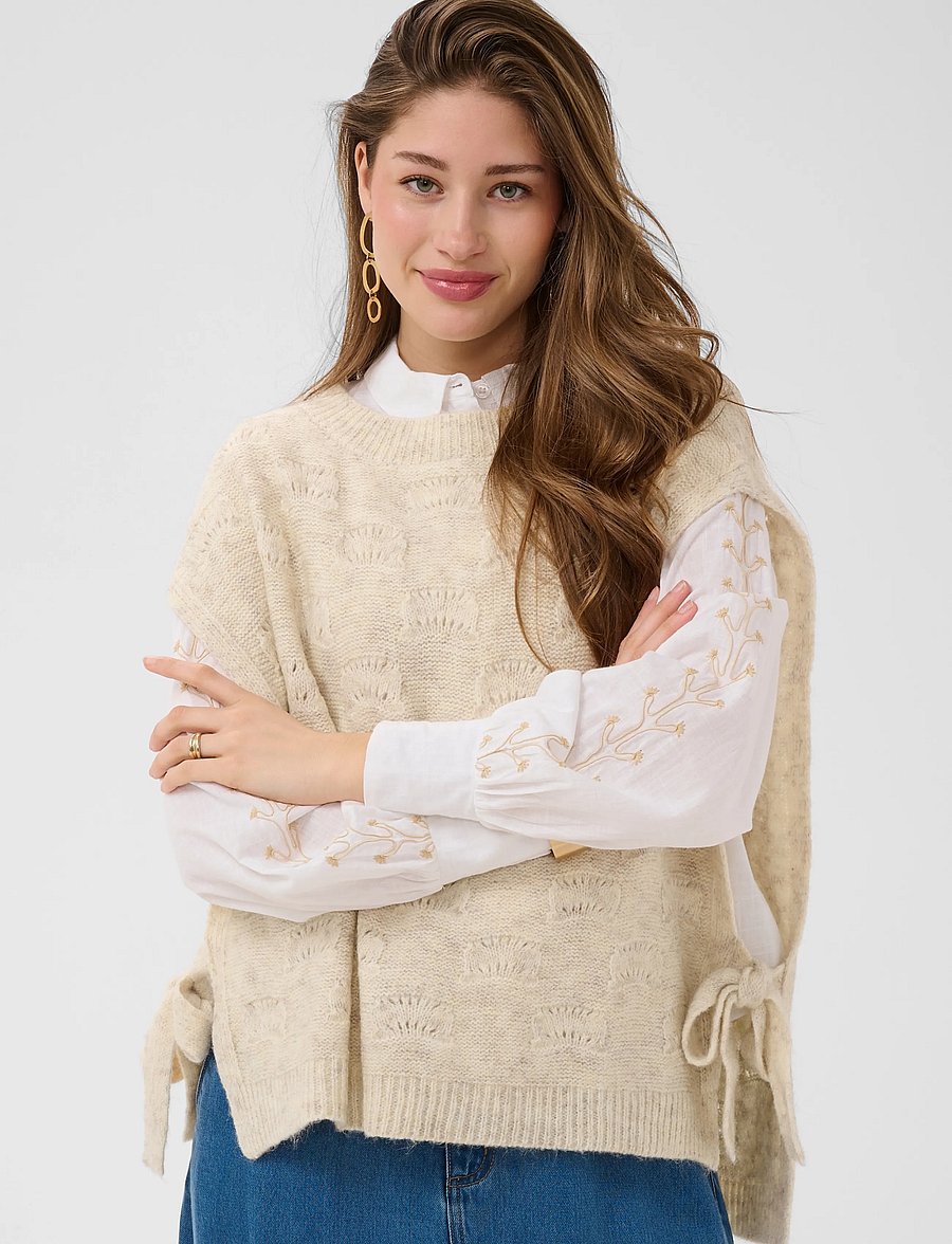 Cream - CRHaggie Knit Slipover - kootud vestid - bleached sand melange - 2
