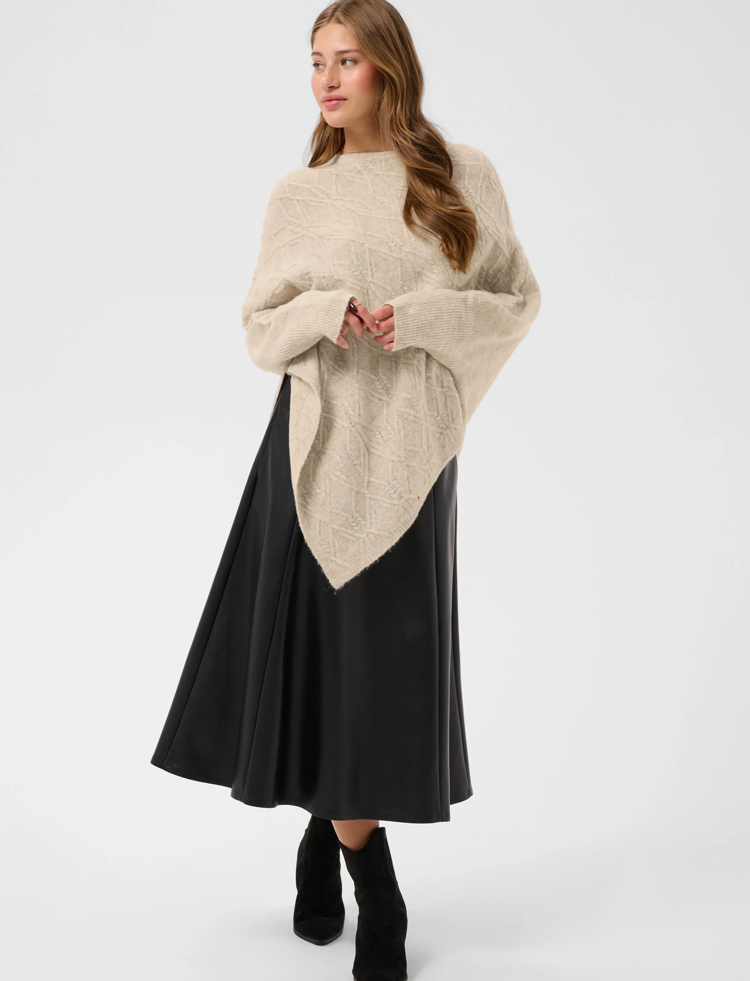 Cream - CRElsie Knit Poncho - ponchos & capes - light brown lentil melange - 3