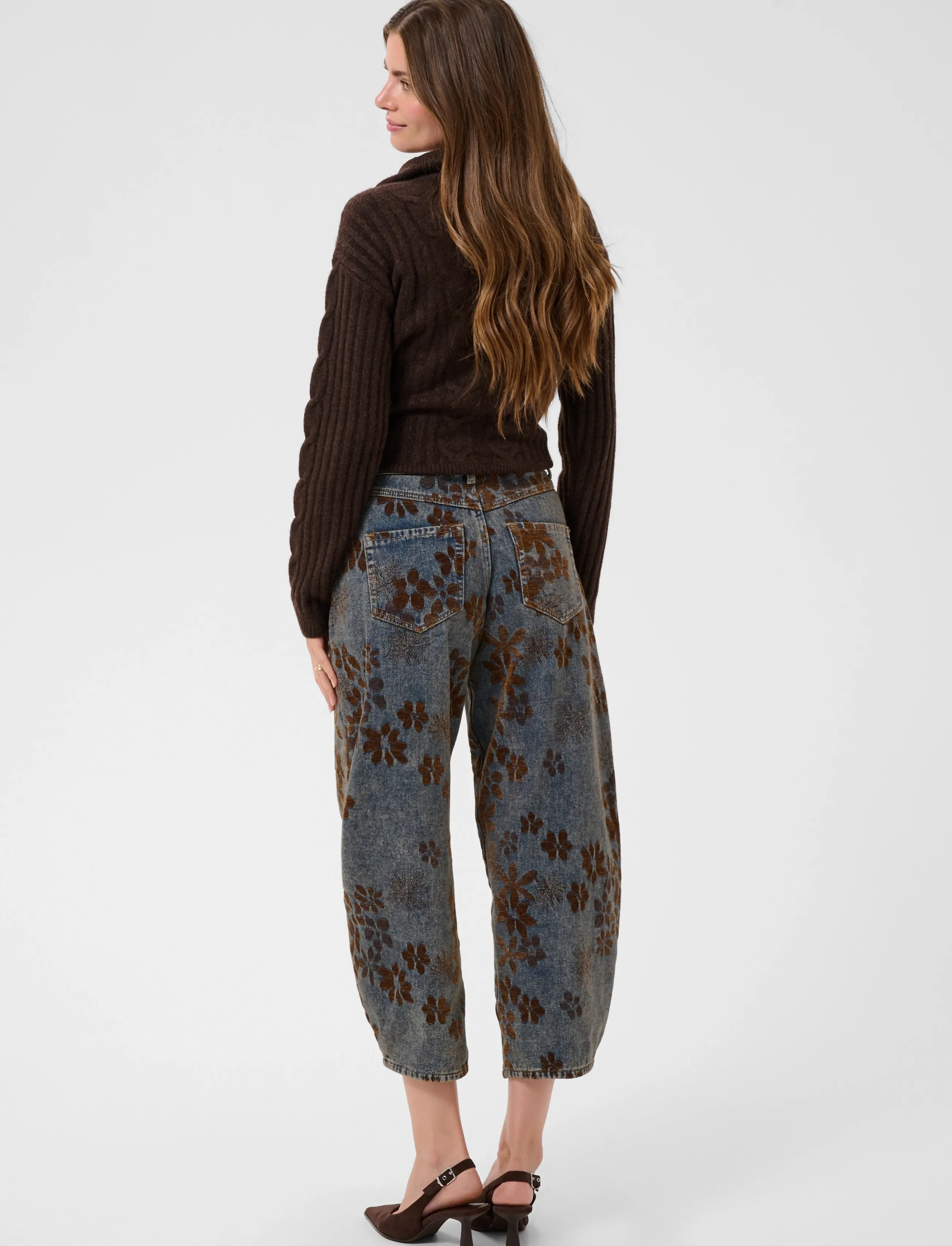 Cream - CRRamona Barrel Jeans - Relaxed Fit - brown denim flower - 4