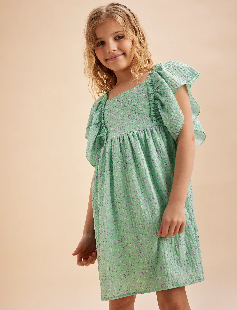 Creamie - Dress Small Flower - kurzärmelige freizeitkleider - green ash - 0