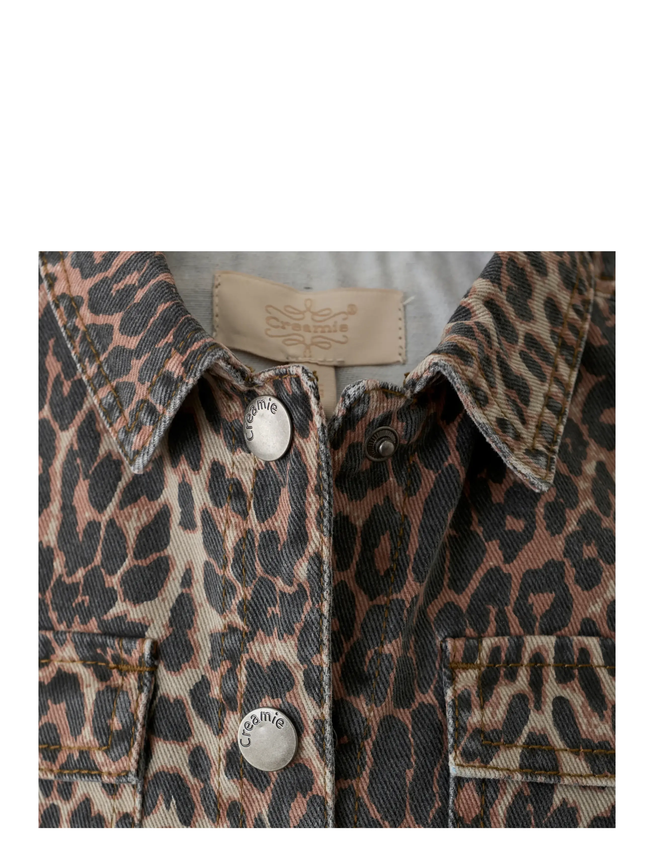 Creamie - Dress Leo - lyhythihaiset kauluspaidat - brown leo - 2