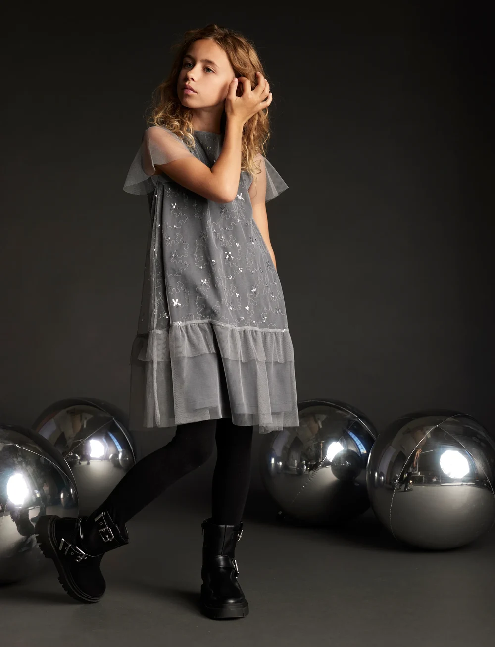 Creamie - Dress Sequins Mesh - kortärmade vardagsklänningar - wet weahter - 0