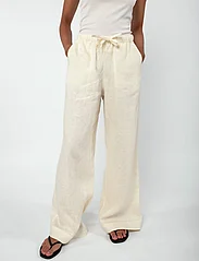 Creative Collective - Alana Pants - linen trousers - white - 3
