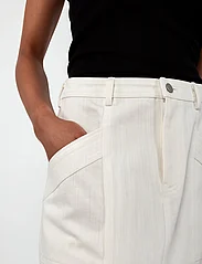 Creative Collective - Amanda Skirt - spódnice długie - white - 4