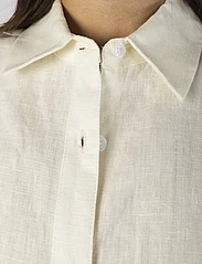 Creative Collective - Agnes oversized Linen Shirt - pellavakauluspaidat - white - 6
