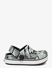 Crocs - Off Court Camo Redux Clog T - letnie okazje - black/white - 1