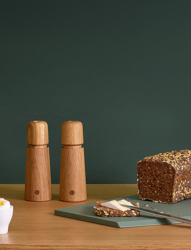 CrushGrind - STOCKHOLM Grinder - spice grinders - oak - 3