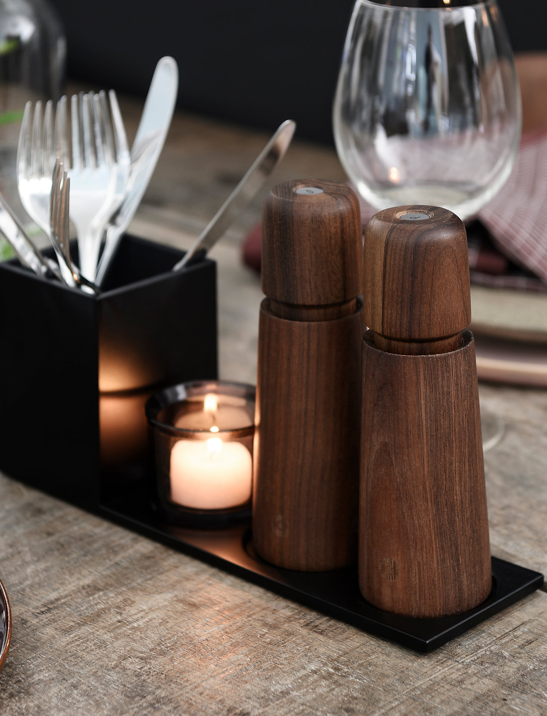 CrushGrind - STOCKHOLM S/P Kværn - krydderikværne - walnut - 2