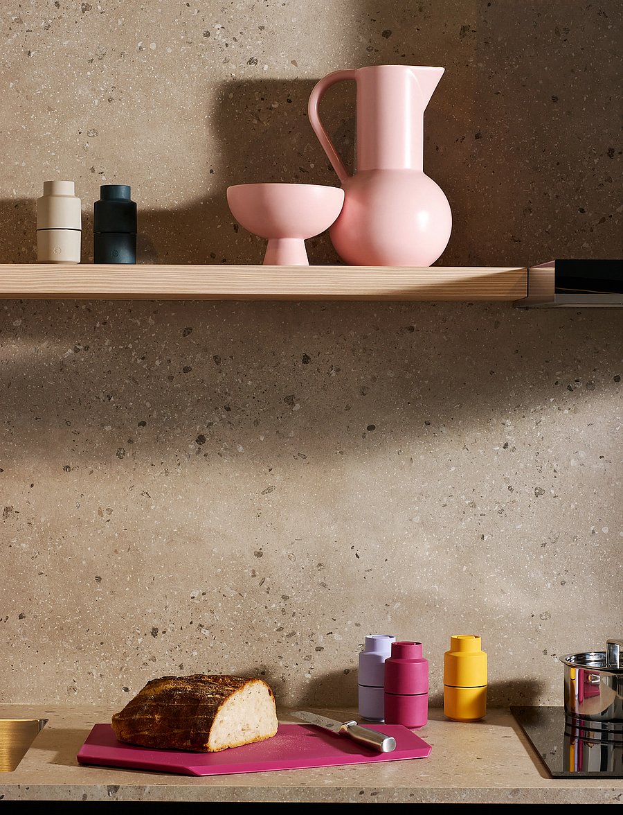 CrushGrind - ZURICH Cutting Board, L - lõikelauad - beetroot - 3