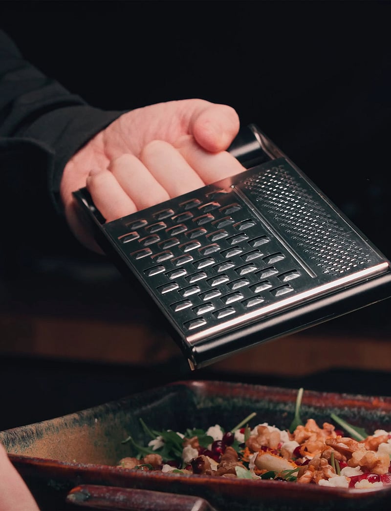 CrushGrind - RIV grater - reiben - steel - 4