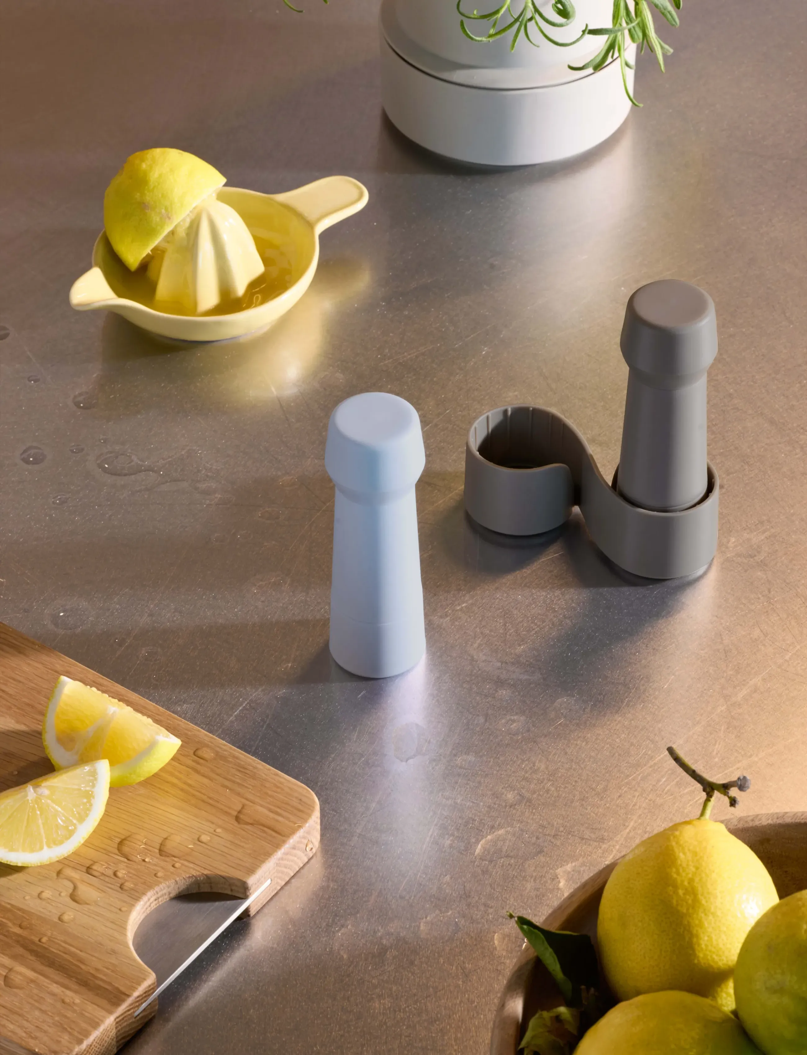 CrushGrind Amsterdam To-Go, Salt Og Peber Sæt Med Holder, 13 cm, Grinders, Blau - & Pepper Shakers, Homeware