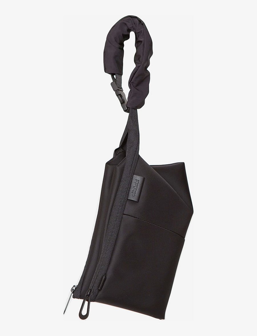 Côte & Ciel - Kivu Small Sleek Nylon Black - matkatarvikkeet - black - 2
