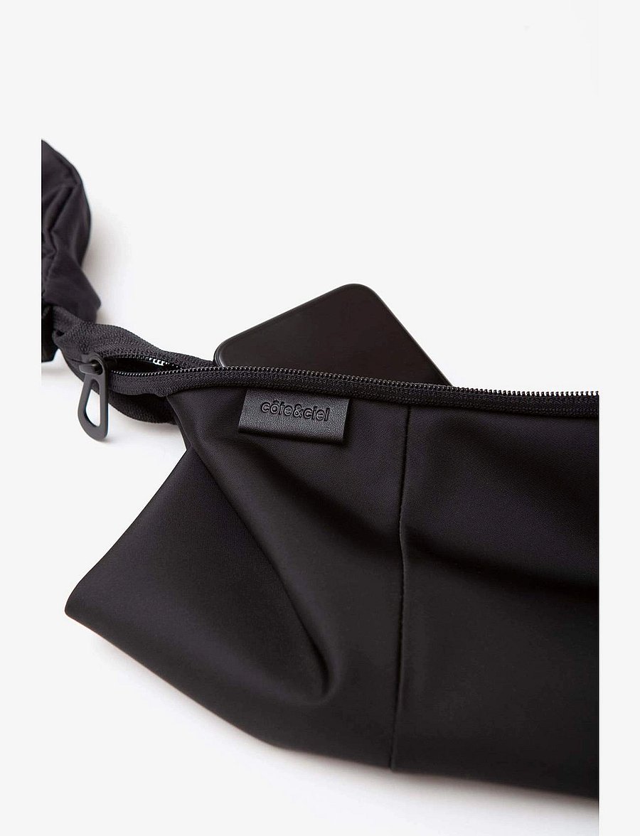 Côte & Ciel - Kivu Small Sleek Nylon Black - matkatarvikkeet - black - 4