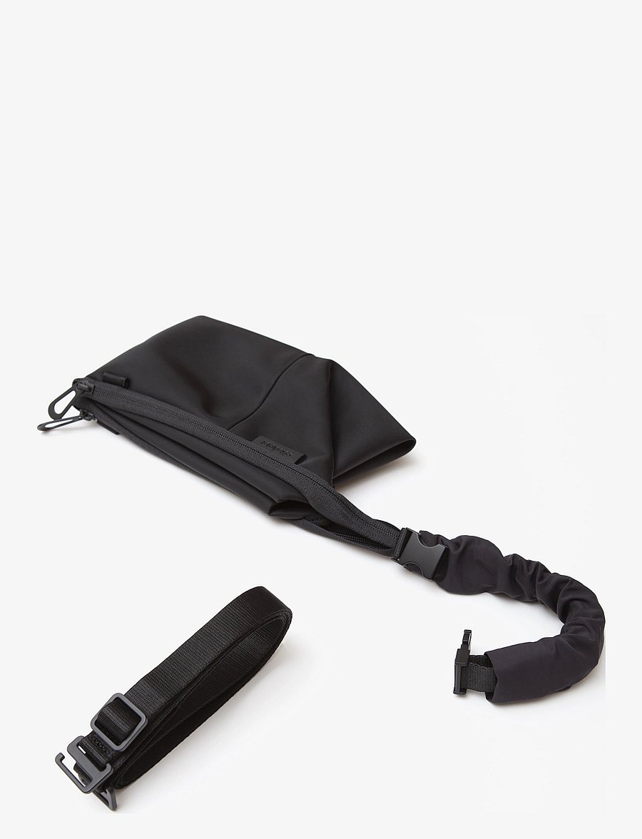 Côte & Ciel - Kivu Small Sleek Nylon Black - matkatarvikkeet - black - 5
