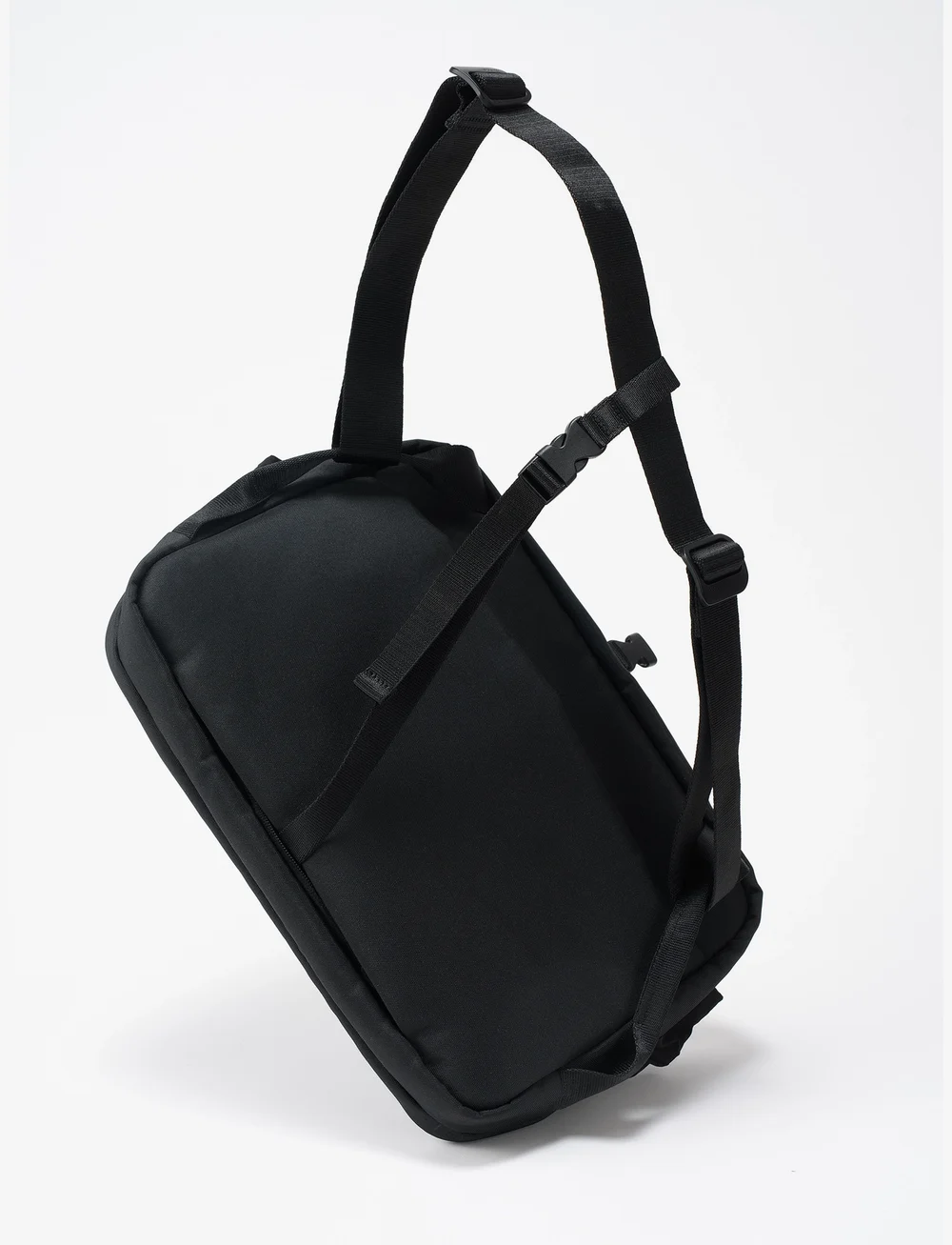 Côte & Ciel - Riss - alltags-style - black - 3