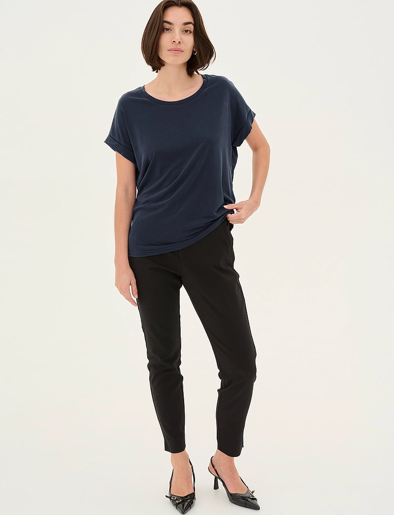 Culture - CUkajsa T-Shirt - t-shirts - salute - 3