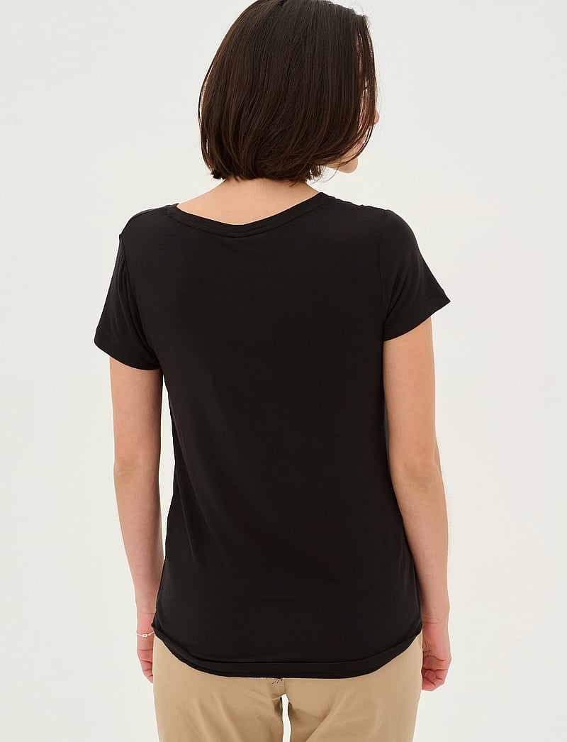 Culture - CUpoppy V-neck T-Shirt - t-shirts - black - 5