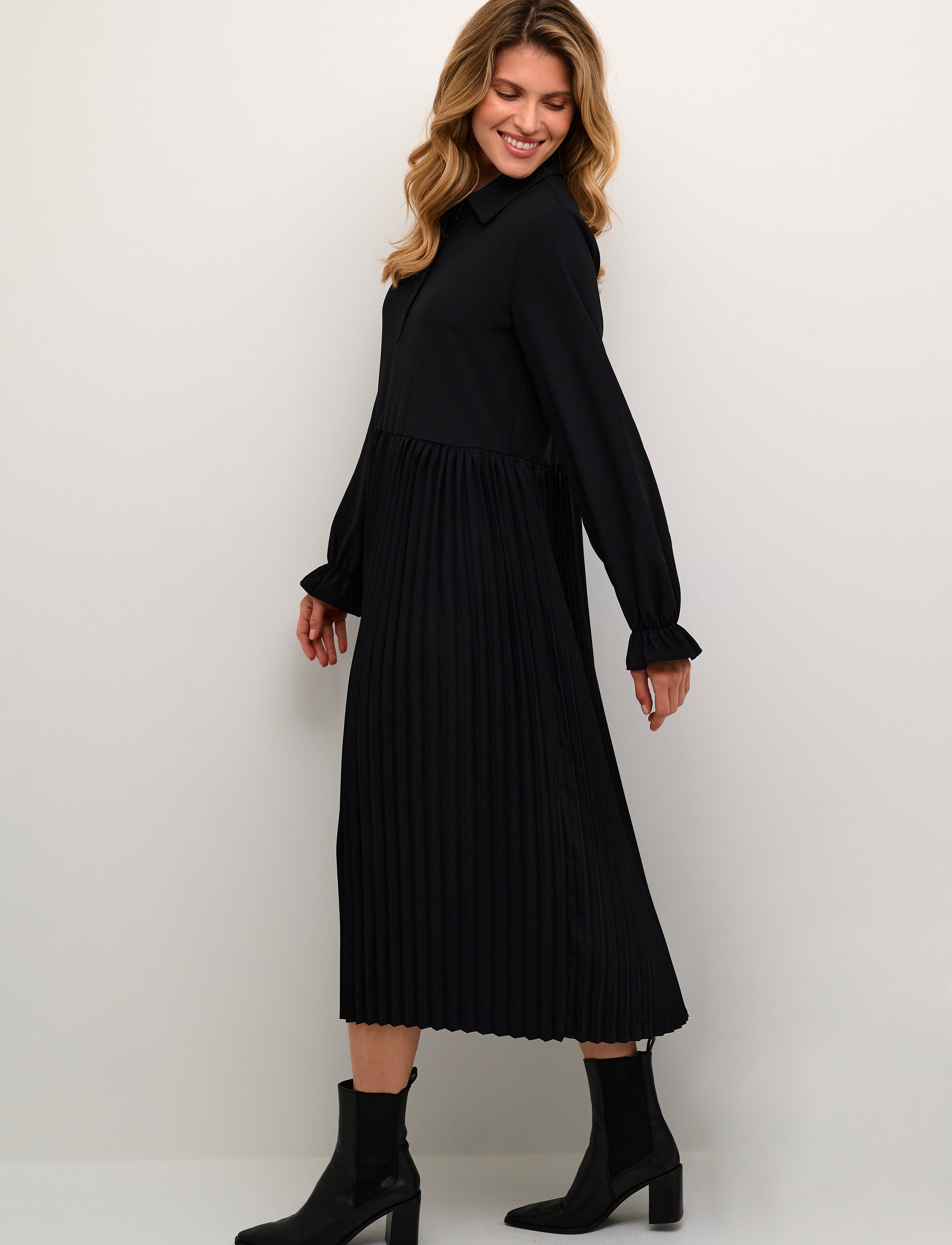 Culture - CUbetty Dress - skjortekjoler - black solid - 3