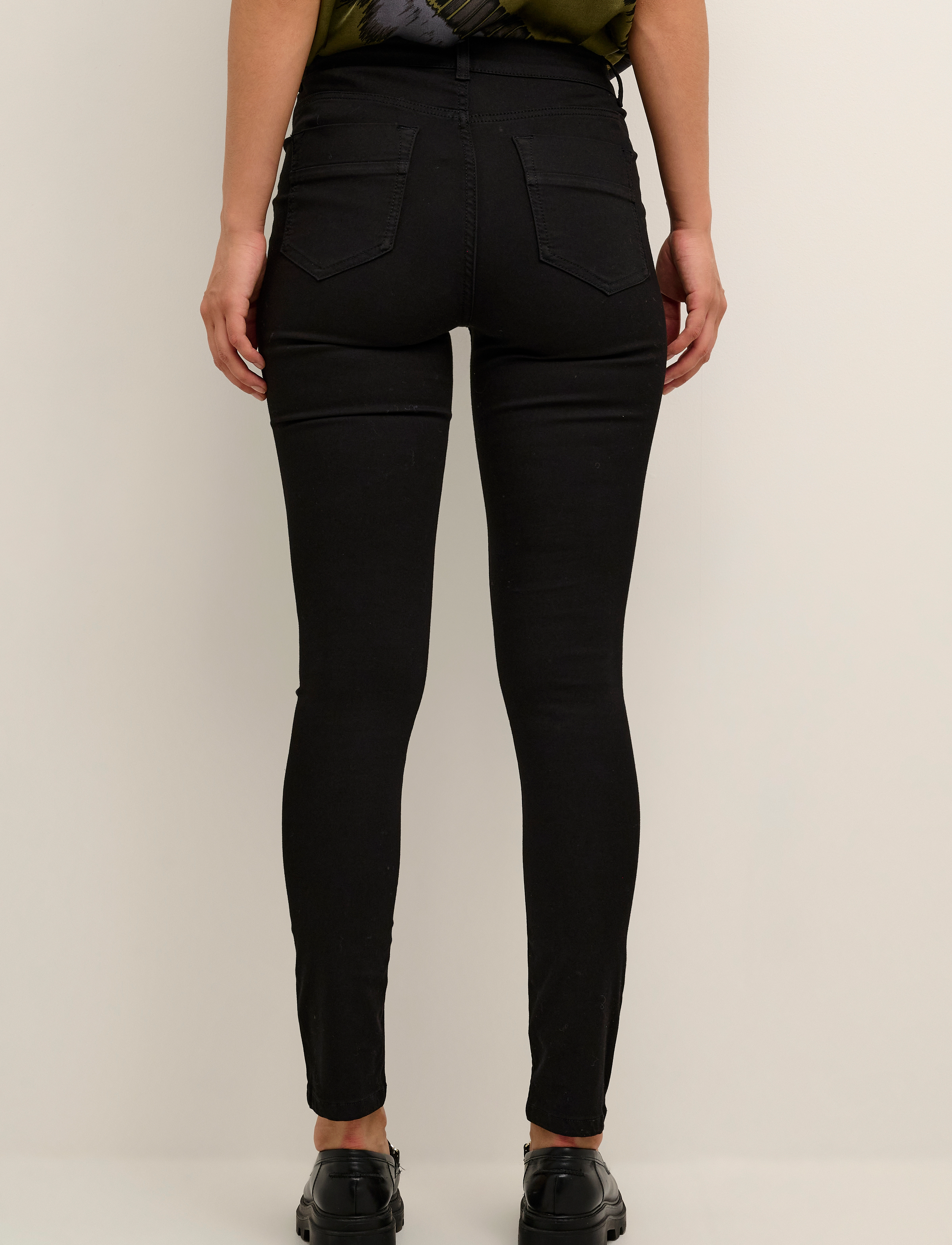 Culture - CUcordula Pants - slim fit trousers - black - 4