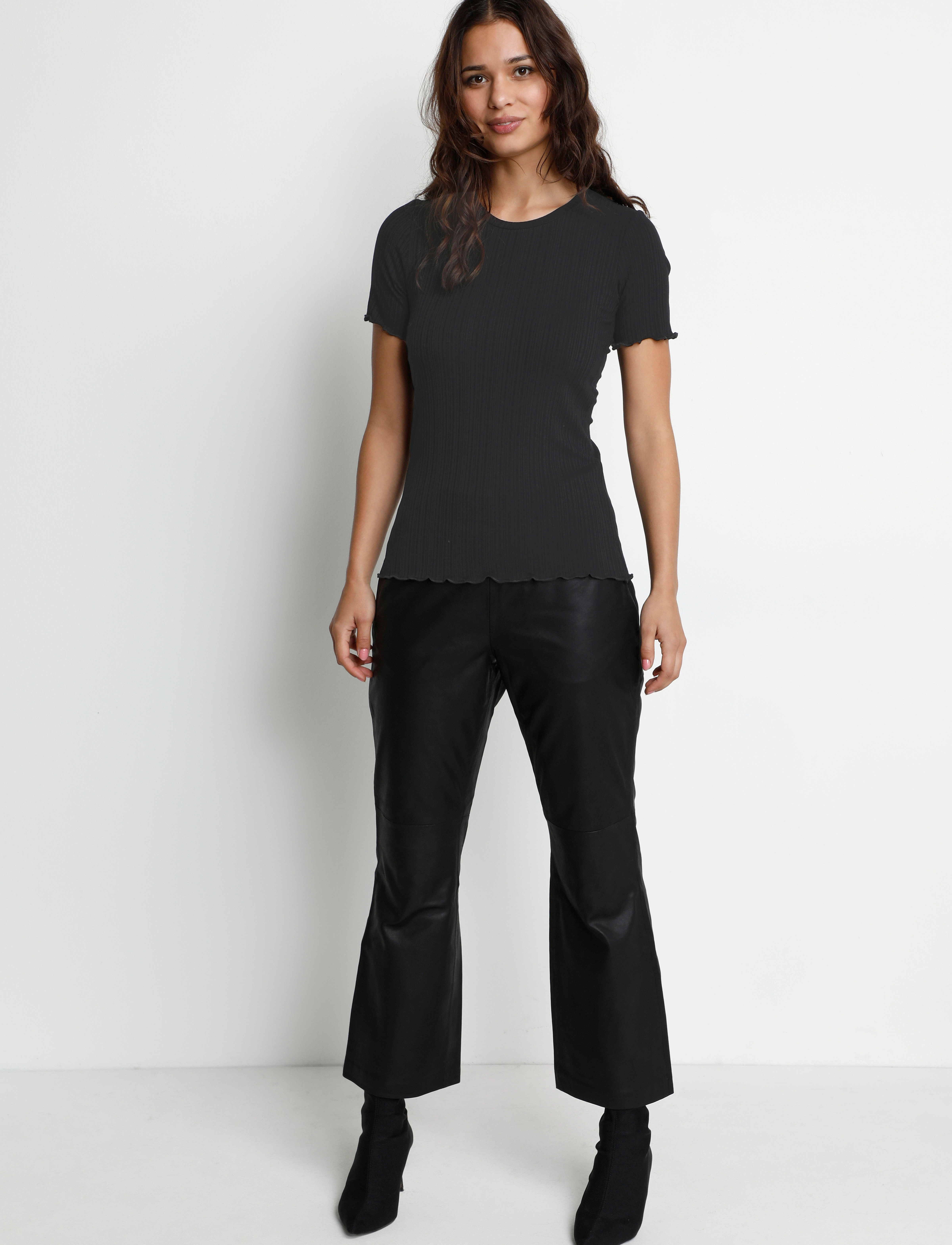 Culture - CUjanice T-Shirt - black - 3