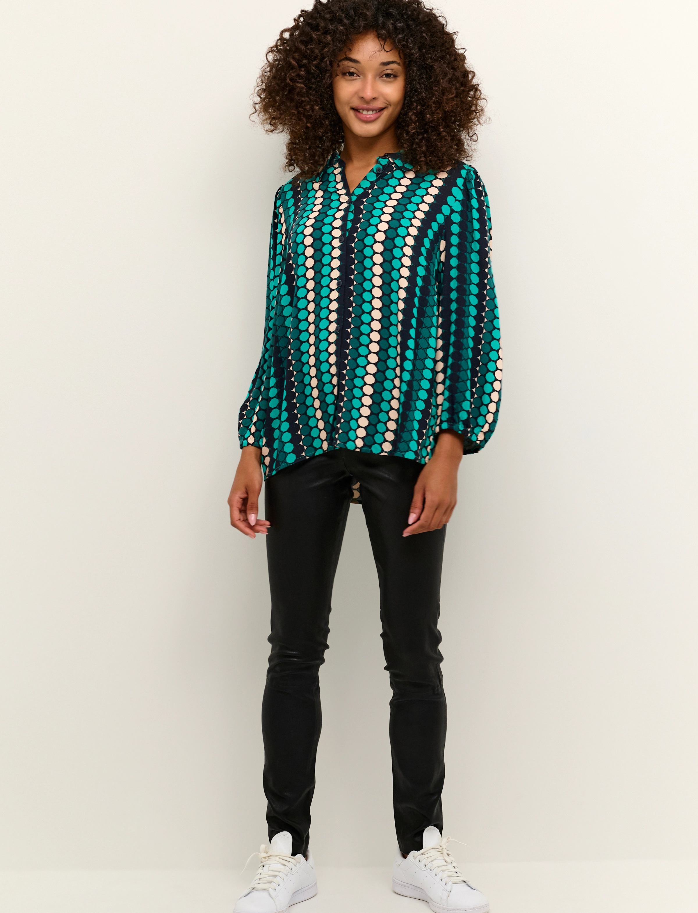 Culture - CUsuzy Shirt - parakeet - 3