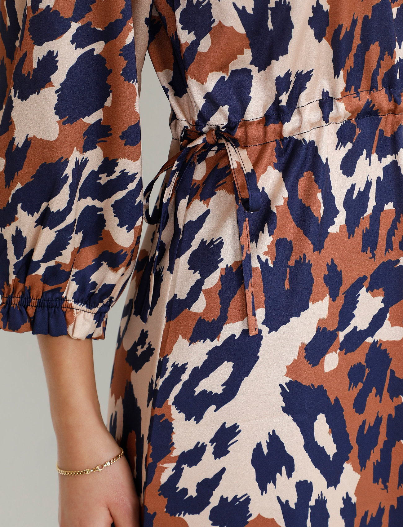 Culture - CUtania Dress - toffee leo - 5