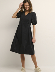 Culture - CUantoinett SS Dress - sukienki do kolan i midi - black - 3