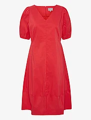 Culture - CUantoinett SS Dress - midi kjoler - fiery red - 0