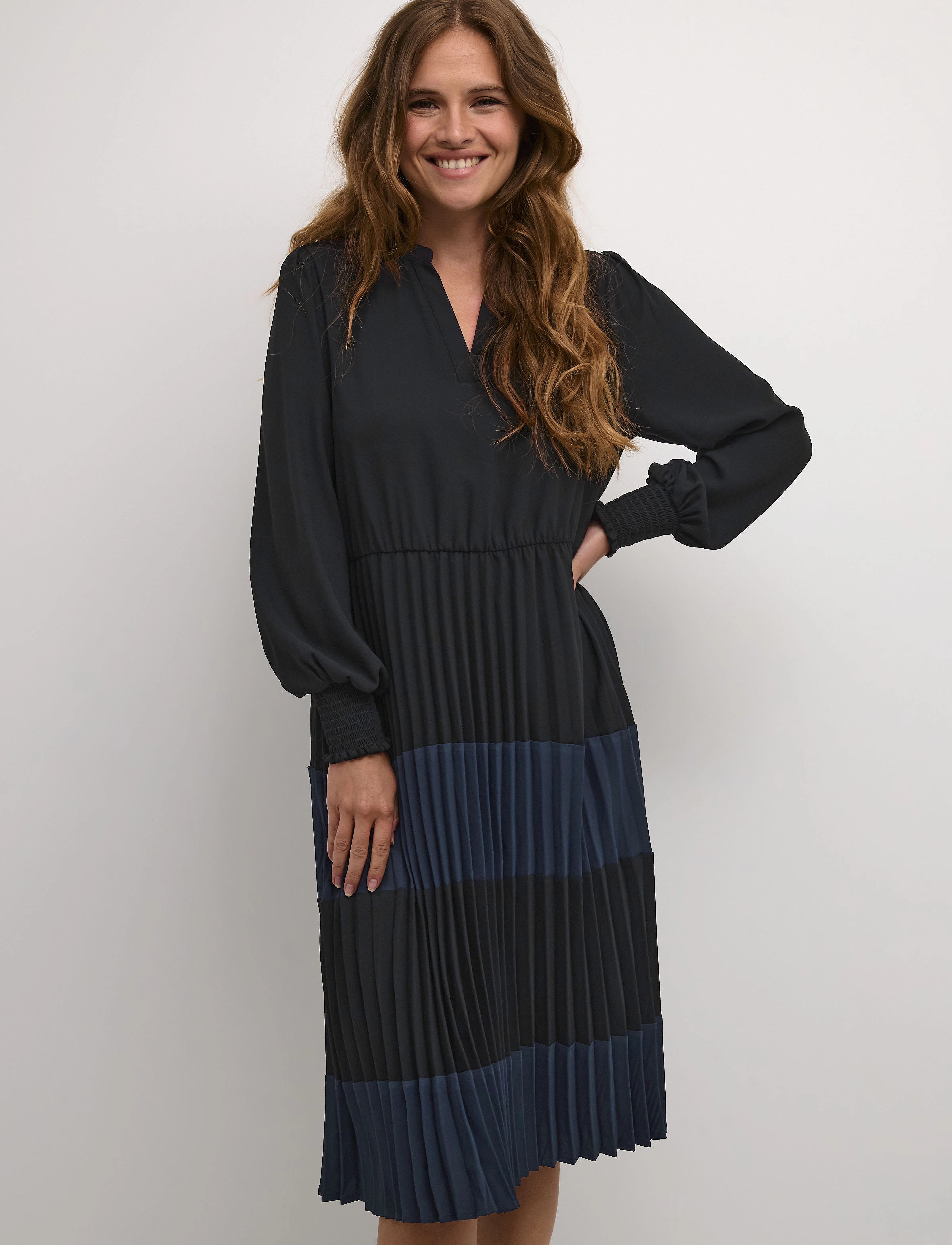 Culture CUbetty Dress - Klänningar - BLACK / SALUTE / black