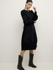 Culture - CUantoinett Rib Dress - midi dresses - black - 3
