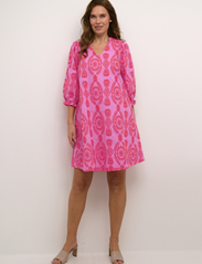 Culture - CUtia Dress - korta klänningar - fuchsia pink - 3
