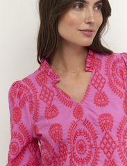 Culture - CUtia Blouse - short-sleeved blouses - fuchsia pink - 6