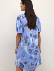 Culture - CUcama Short Dress - korta klänningar - ultramarine - 4