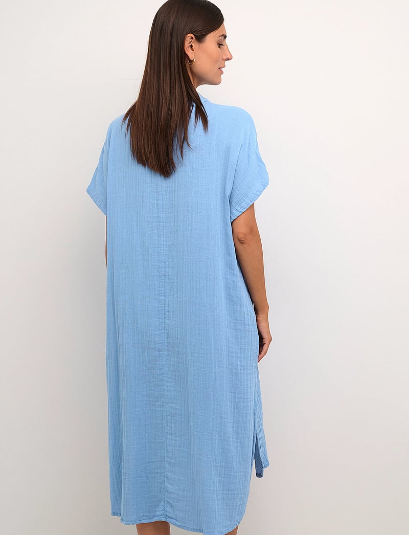 Culture - CUelina Kaftan Dress - skjortekjoler - della robbia blue - 4